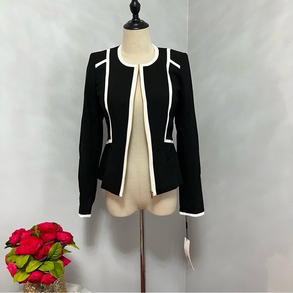 Calvin Klein Long Sleeves Jacket/ Blazer W/ Cream Piped Details - Duplicate - Picture 2 of 14